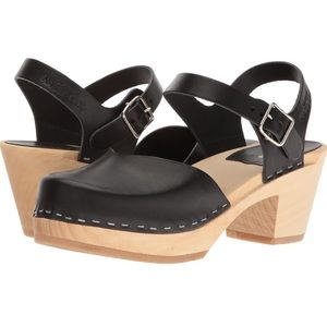 Swedish Hasbeens clogs